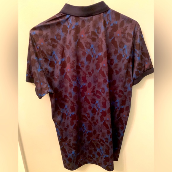 Set of 2 Men’s golf shirts J Lindeberg and Oakley In good condition. - Picture 7 of 8